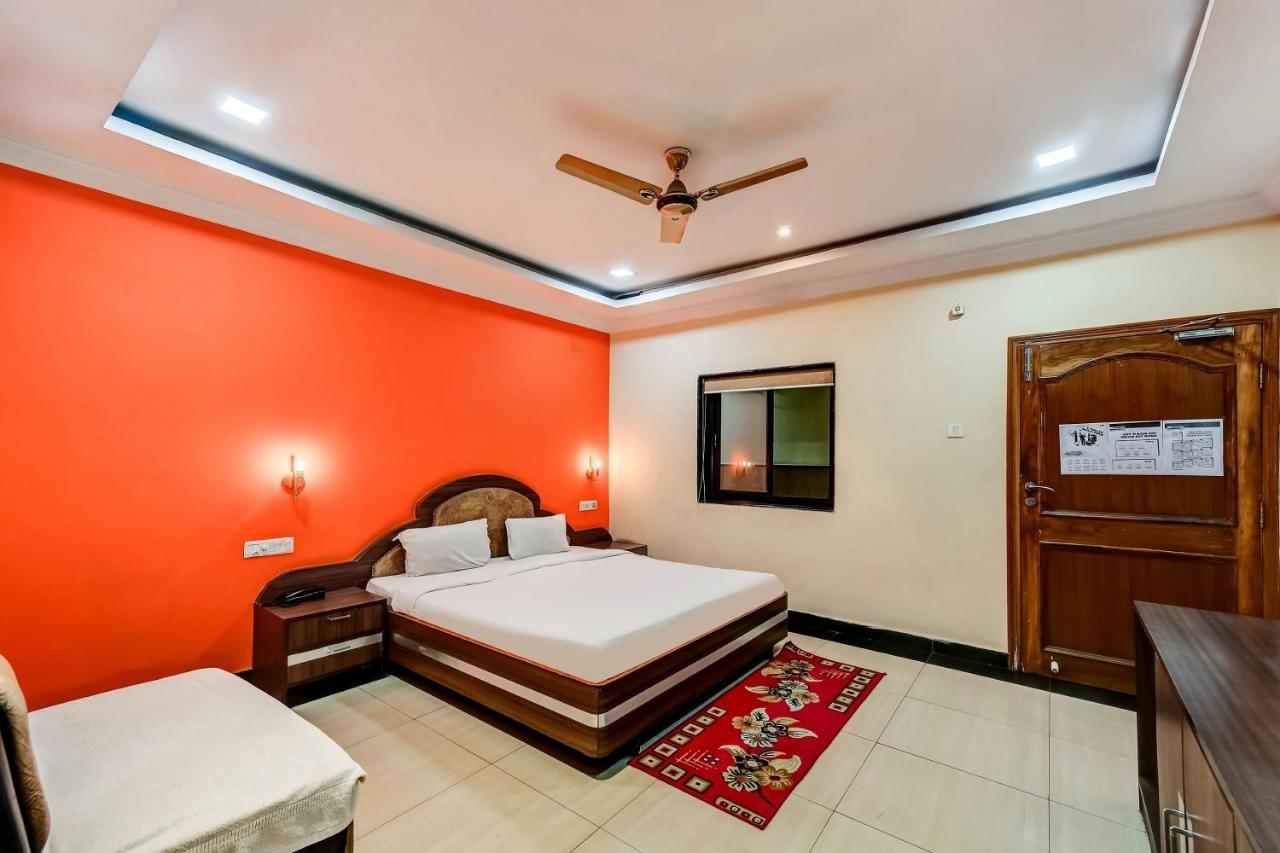 Capital O Hotel Rourkela Palace Exterior photo